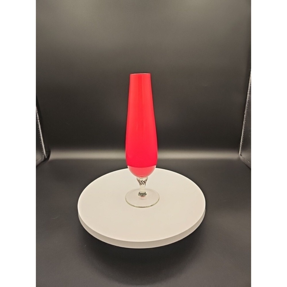 Vintage Red And White Art Glass Vase With‎ Swirl Spun Pedestal Base. 8" Tall